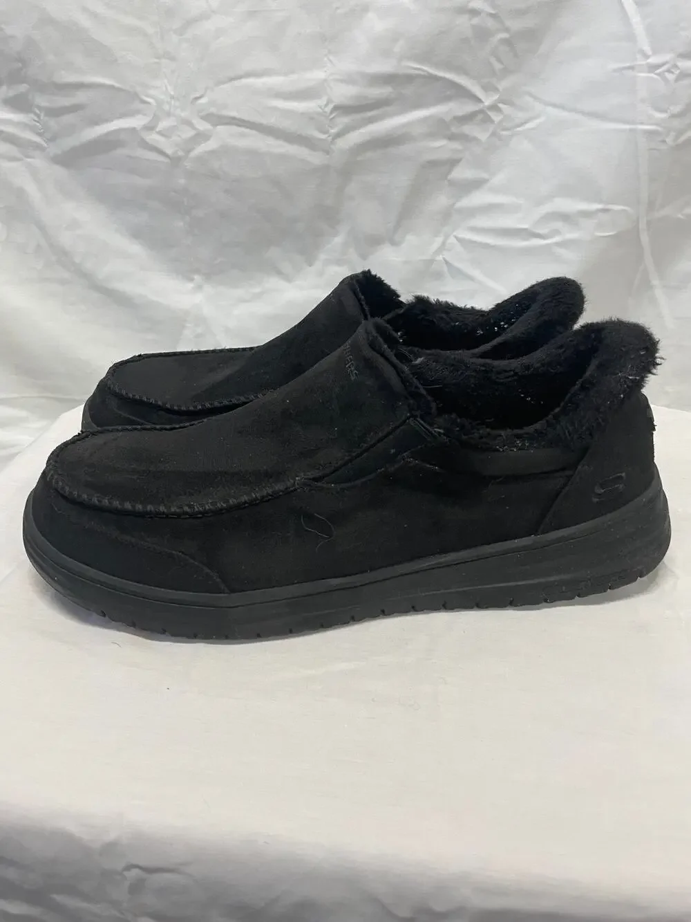 Skechers Men's Muretta-Scofield Faux Fur Lining Slip-On Design Size 12 Black